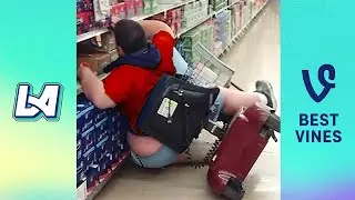 Try Not to Laugh Challenge 🤣 ULTIMATE Funny Fails 2025
