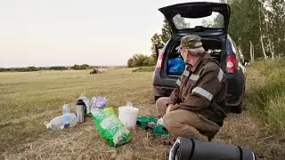 Ночевка с трактористами в поле.  На автомобиле по Уралу