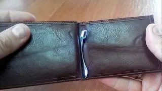 Кошелёк с зажимом на магните.