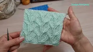 Узор из длинных петель *веточками* спицами.