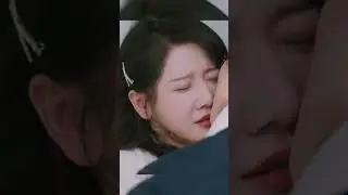 Ciuman atau bisikan iblis? 