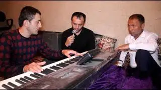 Гариби. танхо шахсони аз ватан дур тамошо кунанд.