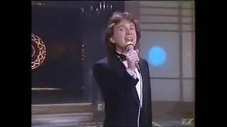 Pupo   Cieli Azzurri Sanremo '83   3a serata   stereo