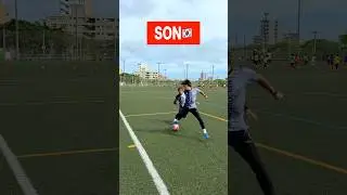 Which player are you?😁#shorts #football #soccer #footballskills #soccerskills
