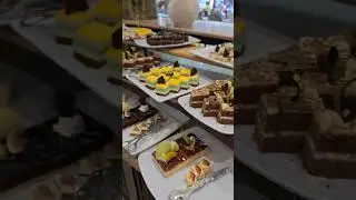 Кто любит сладости? Я люблю!
