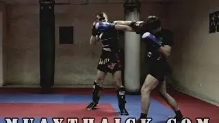 Тайский бокс Уроки - Смещение с линии атаки (тай сабаки, сайд степ)