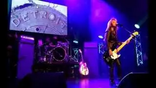 Suzi Quatro - Break Down