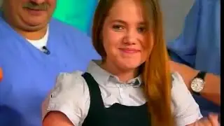 Надели на девочку трусы