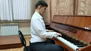 Роман Захаров. 