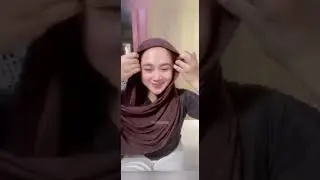 Live Teteh Hijab dari Bandung Nyatok Rambut Suara Aduhai 