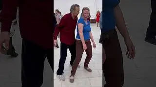 🔥ПОМОЛОДЕВШИЕ СВЕТЛАНА И СЕРГЕЙ ПОРВАЛИ ТАНЦПОЛ💥👍 