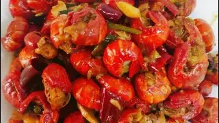Жареные креветки 爆炒虾尾    Китайская кухня 中国美食