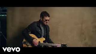 Eric Church - Round Here Buzz (Official Music Video)