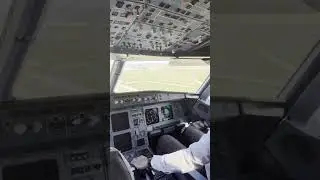Inside the A320 Pilot cockpit #a320 #pilot #travel #youtubeshorts #shorts #vlog #flying #video