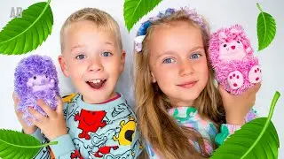 Gaby and Alex pretend play with New Curlimals Toys