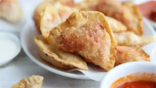 Cheesy Pepperoni Pizza Empanadas Recipe