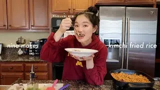 i made kimchi fried rice - (김치볶음밥) | cooking with nina