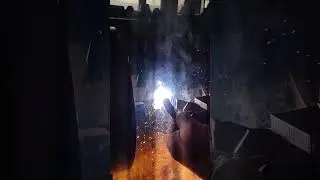 Порошковая сварка в токарном станке   