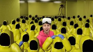 I Brought 50 Players to the VR Backrooms