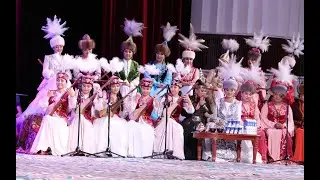 Комуз менен домбрага жан киргизген кыргыз-казак таланттары / КЫЗ-ЖИГИТ. САРМЕРДЕН оюну 2021