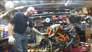 KTM Duke 390 рулевой подшипник.