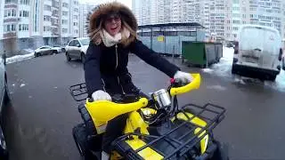 Катаемся в лесу на квадроцикле Авантис Хантер 8+
