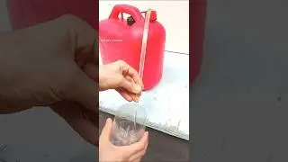 Every driver should know this tips and tricks! How to easily transfer fuel using a hose #shorts #diy