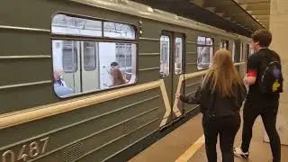 Номерной на станции Ботанический сад, КРЛ. 5 сентября 2023г.