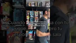 Cuando llegas a casa con coleccionable nuevo #humor #starwars #shorts