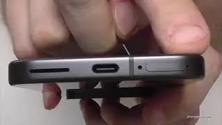 Google Pixel 9 Pro XL: How to insert the SIM card? Installation of the nano SIM (Physical SIM)