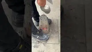 Slump test of concrete 
