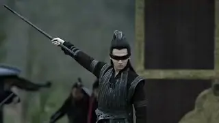 The blind man that people belittle is the world's 1st master and kills dozens of killers blindfolded