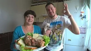 МАМА ПРИГОТОВИЛА ЗАПЕЧЕННОЕ МЯСО В ДУХОВКЕ