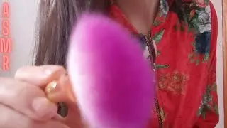 ASMR - limpando seu rosto com pincel