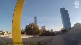 Raw Ukraine police shoot at Russia kamikaze drones as blast hit