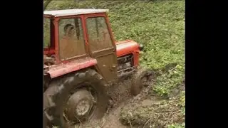 Traktor zaglavio , traktor u blatu , izvlacenje vitlom IMT 539 1 video