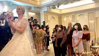 WHO GOT THE BOUQUET AT OUR WEDDING !?!? | Jin and Hattie Wedding ep.1