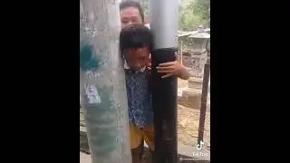 pala nya nyangkut