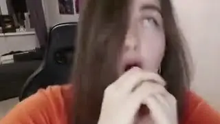 АРИНА СОШЛА С УМА!