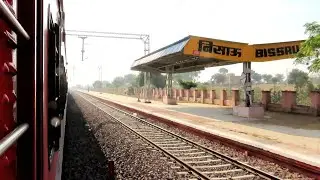 Bikaner Kolkata Pratap Express skipping Bissau near Churu Rajasthan, Indian Railways...!!