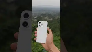 OPPO Reno14 Standard Edition AI Thousand Miles Telephoto. The standard version also has a periscope