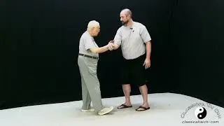 Sparring Tactic: Yield  and Turning Waist
