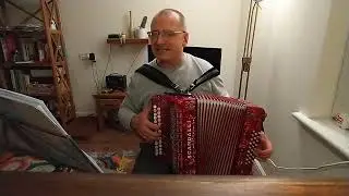 Последнее танго(Спустилась ночь) Поет и на гармонике играет Aidas.