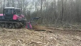Работа мульчера UM forest 200 на тракторе.