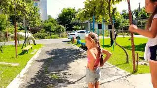 Абхазия дикие лошади.