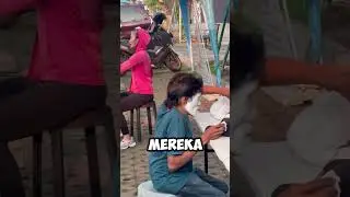 Masuk Peti Depan Orang!