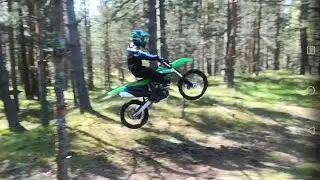 ПРОГУЛКА ПО ЛЕСУ НА МОТОЦИКЛЕ!!! ЭТО НАДО ВИДЕТЬ!!!
