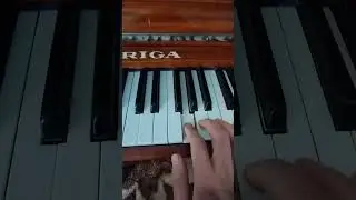 Девочка стоп- на пианино 🎹 