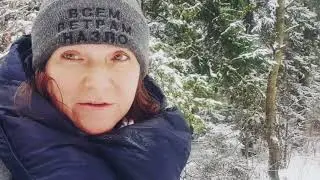 Елена Фролова читает стихотворение Ларисы Миллер
