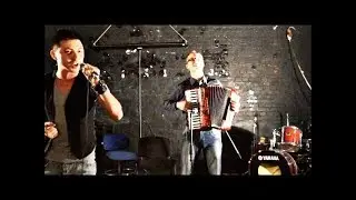 Андрей Карипов (Эндрю К) - Только тебя  LIVE ( аккордеон Силкин А)